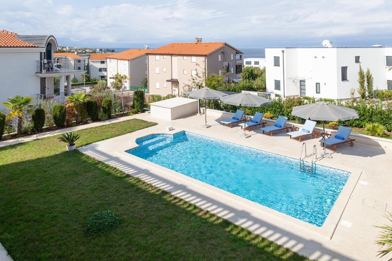 Deluxe Apartment Vila Carissa Malinska Exteriör bild